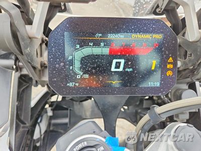 Zdjęcie 7 z 9 samochodu: 2023 BMW R 1250 GS VIN:WB10M0305P6G51647 - miniatura