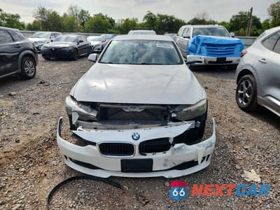 Piąte zdjęcie samochodu w środku: 2015 BMW 320 I XDRIVE VIN:WBA3C3G54FNS73104 - miniatura