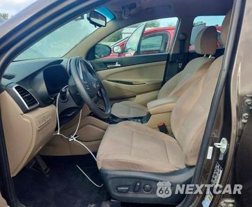 Zdjęcie 7 z 12 samochodu: 2020 HYUNDAI TUCSON VALUE VIN:KM8J3CA4XLU193961 - miniatura