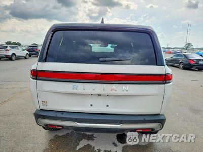 Zdjęcie 6 z 13 samochodu: 2023 RIVIAN R1S LAUNCH EDITION VIN:7PDSGABL2PN020810 - miniatura