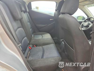 Zdjęcie 10 z 12 samochodu: 2018 TOYOTA YARIS IA BASE VIN:3MYDLBYV0JY333327 - miniatura