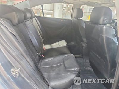 Zdjęcie 10 z 13 samochodu: 2006 VOLKSWAGEN PASSAT 2.0T VIN:WVWAK73C76P133755 - miniatura