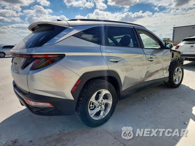 Trzecie zdjęcie samochodu z tyłu: 2023 HYUNDAI TUCSON SEL VIN:5NMJB3AE7PH239839 - miniatura