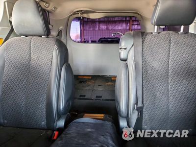 Zdjęcie 10 z 13 samochodu: 2012 TOYOTA SIENNA SPORT VIN:5TDXK3DC3CS212455 - miniatura