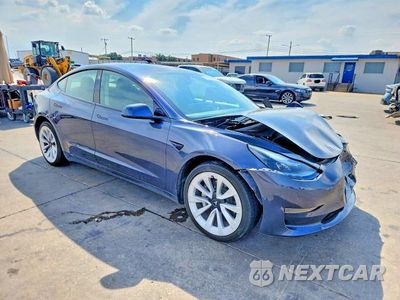 Czwarte zdjęcie samochodu z boku: 2022 TESLA MODEL 3 VIN:5YJ3E1EA0NF376387 - miniatura