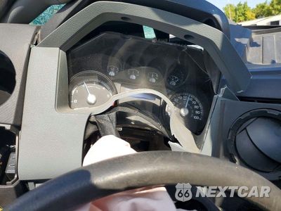 Zdjęcie 9 z 13 samochodu: 2015 FORD F-450 SPRAYER TRUCK VIN:1FDUF4GY6FEA48239 - miniatura
