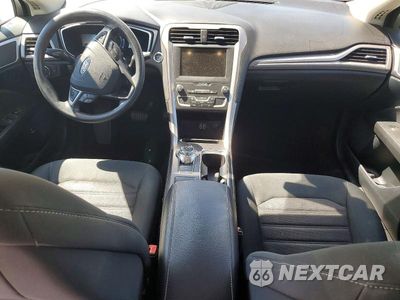 Zdjęcie 8 z 12 samochodu: 2019 FORD FUSION SE VIN:3FA6P0LU3KR240981 - miniatura