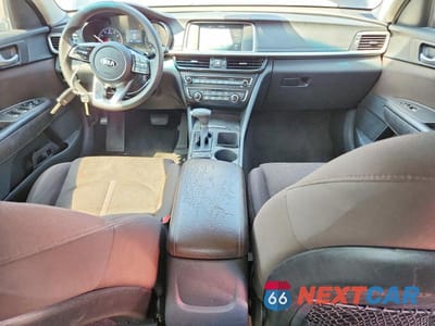 Zdjęcie 8 z 12 samochodu: 2020 KIA OPTIMA LX VIN:5XXGT4L33LG445483 - miniatura