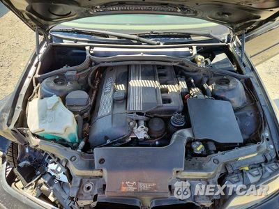 Zdjęcie 11 z 12 samochodu: 2001 BMW 325 I VIN:WBAAV33441FV01541 - miniatura