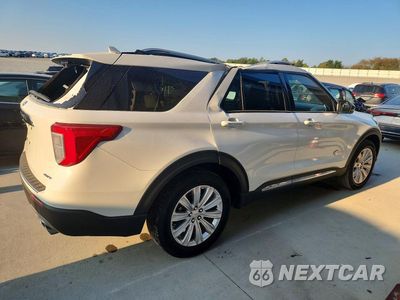 Trzecie zdjęcie samochodu z tyłu: 2022 FORD EXPLORER KING RANCH VIN:1FM5K8LC3NGC05472 - miniatura