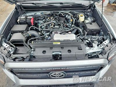 Zdjęcie 11 z 12 samochodu: 2026 TOYOTA TACOMA SR VIN:3TYKD5HN6TT055889 - miniatura