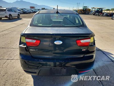 Zdjęcie 6 z 13 samochodu: 2014 KIA RIO LX VIN:KNADM4A3XE6372629 - miniatura