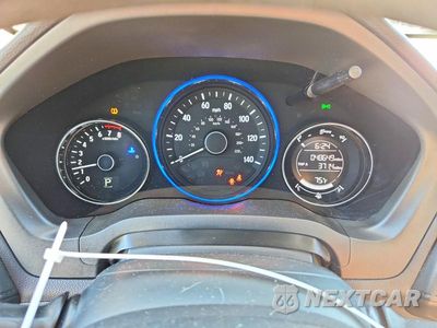 Zdjęcie 9 z 14 samochodu: 2018 HONDA HR-V EX VIN:3CZRU5H56JG704333 - miniatura