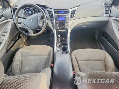 Zdjęcie 8 z 12 samochodu: 2013 HYUNDAI SONATA GLS VIN:5NPEB4AC1DH512276 - miniatura