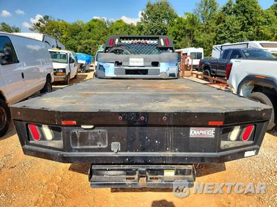 Zdjęcie 6 z 13 samochodu: 2015 CHEVROLET SILVERADO C3500 VIN:1GB3CYC86FF612699 - miniatura
