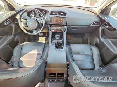 Zdjęcie 8 z 13 samochodu: 2017 JAGUAR F-PACE PRESTIGE VIN:SADCK2BV3HA884604 - miniatura