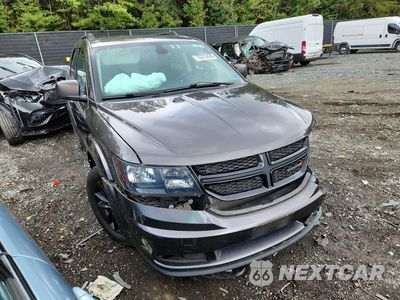 Czwarte zdjęcie samochodu z boku: 2020 DODGE JOURNEY SE VIN:3C4PDCABXLT278481 - miniatura