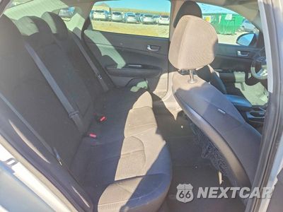 Zdjęcie 10 z 13 samochodu: 2019 KIA OPTIMA LX VIN:5XXGT4L3XKG279204 - miniatura