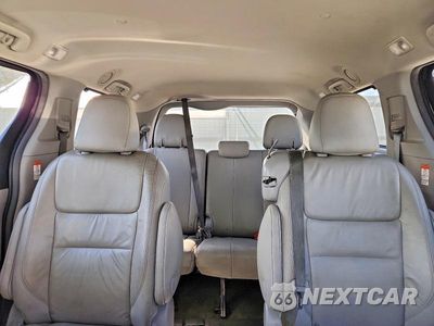 Zdjęcie 10 z 13 samochodu: 2016 TOYOTA SIENNA XLE 8-PASSENGER VIN:5TDYK3DC6GS751615 - miniatura