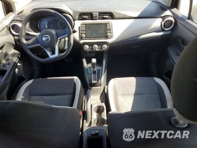 Zdjęcie 8 z 12 samochodu: 2021 NISSAN VERSA SV VIN:3N1CN8EV9ML861884 - miniatura