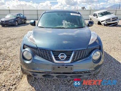 Piąte zdjęcie samochodu w środku: 2014 NISSAN JUKE S VIN:JN8AF5MRXET455070 - miniatura