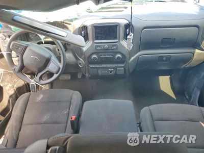 Zdjęcie 8 z 12 samochodu: 2025 CHEVROLET SILVERADO K1500 TRAIL BOSS CUSTOM VIN:3GCUKCED7SG153465 - miniatura