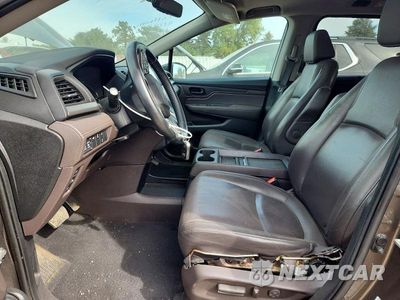 Zdjęcie 7 z 13 samochodu: 2019 HONDA ODYSSEY EXL VIN:5FNRL6H78KB031276 - miniatura