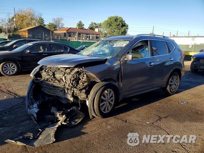 2017 NISSAN ROGUE SV KNMAT2MV8HP528840 - główne zdjęcie licytacji z USA - miniatura
