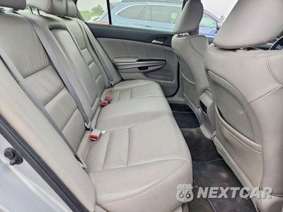 Zdjęcie 10 z 12 samochodu: 2010 HONDA ACCORD VIN:1HGCP2F85AA124487 - miniatura