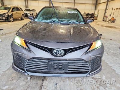Piąte zdjęcie samochodu w środku: 2023 TOYOTA CAMRY LE VIN:4T1R11AK6PU132012 - miniatura