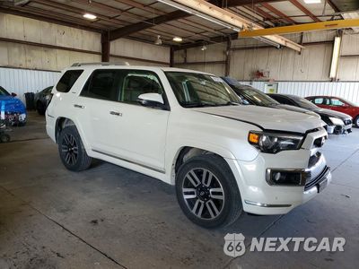 Czwarte zdjęcie samochodu z boku: 2014 TOYOTA 4RUNNER LIMITED VIN:JTEBU5JR2E5163830 - miniatura