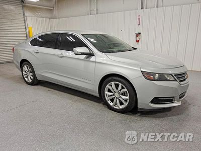 Czwarte zdjęcie samochodu z boku: 2018 CHEVROLET IMPALA LT VIN:1G1105SA9JU130157 - miniatura