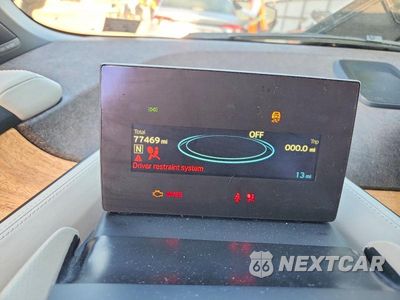 Zdjęcie 9 z 12 samochodu: 2015 BMW I3 REX VIN:WBY1Z4C5XFV501478 - miniatura