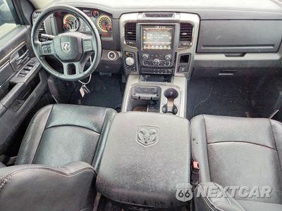 Zdjęcie 8 z 12 samochodu: 2017 RAM 1500 SPORT VIN:1C6RR7HT5HS503132 - miniatura