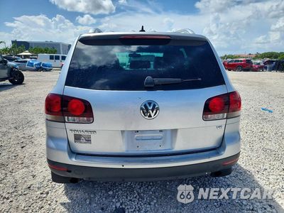 Zdjęcie 6 z 12 samochodu: 2010 VOLKSWAGEN TOUAREG V6 VIN:WVGBF7A96AD003553 - miniatura