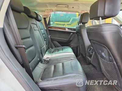Zdjęcie 11 z 13 samochodu: 2015 VOLKSWAGEN TOUAREG V6 VIN:WVGEF9BP1FD008205 - miniatura