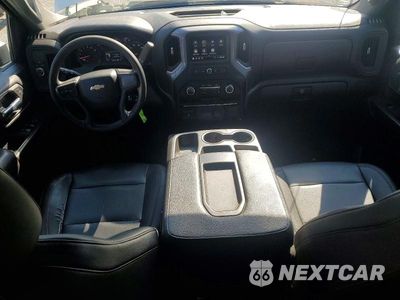 Zdjęcie 8 z 12 samochodu: 2022 CHEVROLET SILVERADO C3500 VIN:1GB4WRE73NF168704 - miniatura