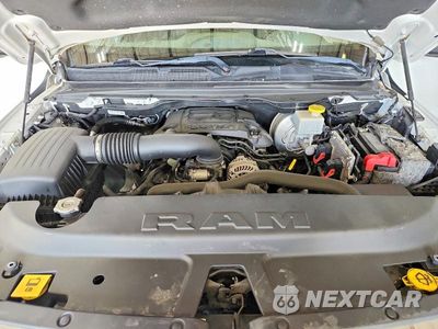Zdjęcie 11 z 12 samochodu: 2019 RAM 1500 BIG HORN/LONE STAR VIN:1C6SRFBT8KN747724 - miniatura