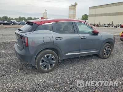 Trzecie zdjęcie samochodu z tyłu: 2025 NISSAN KICKS SV VIN:3N8AP6CB1SL382159 - miniatura