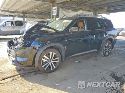 2025 NISSAN PATHFINDER PLATINUM 5N1DR3DJ3SC306196 - główne zdjęcie licytacji z USA - miniatura