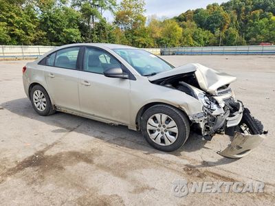 Czwarte zdjęcie samochodu z boku: 2014 CHEVROLET CRUZE LS VIN:1G1PA5SG9E7240108 - miniatura