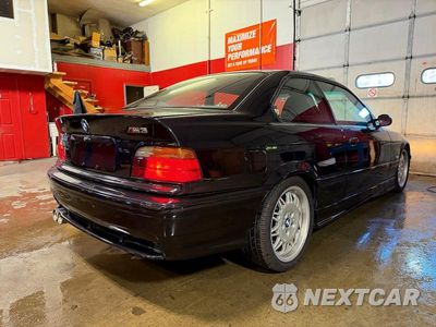 Czwarte zdjęcie samochodu z boku: 1995 BMW M3 VIN:WBSBF9329SEH04823 - miniatura