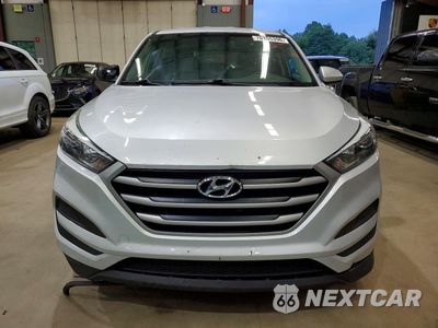 Piąte zdjęcie samochodu w środku: 2018 HYUNDAI TUCSON SE VIN:KM8J2CA41JU818344 - miniatura