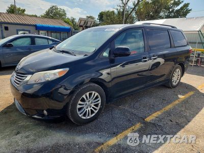 2016 TOYOTA SIENNA XLE 8-PASSENGER 5TDYK3DC6GS751615 - główne zdjęcie licytacji z USA - miniatura