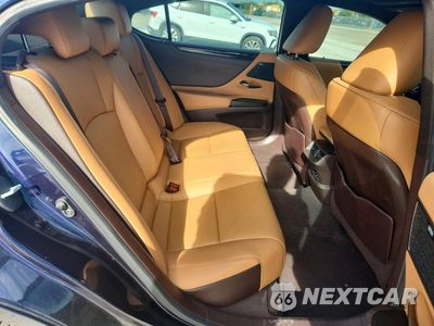 Zdjęcie 10 z 13 samochodu: 2019 LEXUS ES 350 VIN:58ABZ1B16KU048225 - miniatura