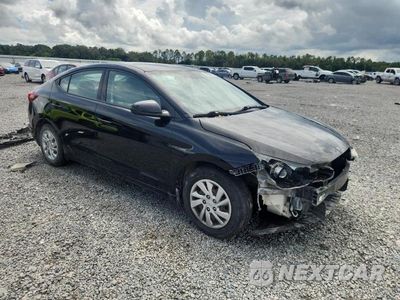 Czwarte zdjęcie samochodu z boku: 2019 HYUNDAI ELANTRA SE VIN:5NPD74LF0KH489302 - miniatura