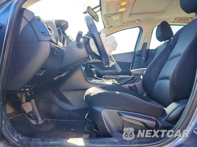 Zdjęcie 7 z 12 samochodu: 2016 MAZDA 3 VIN:3MZBM1M78GM326109 - miniatura
