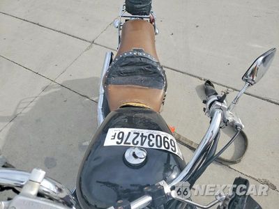 Piąte zdjęcie samochodu w środku: 2003 HONDA VT1100 VIN:1HFSC43073A302117 - miniatura