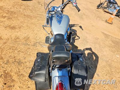 Zdjęcie 6 z 8 samochodu: 2005 HONDA VTX1300 R VIN:1HFSC52385A215069 - miniatura