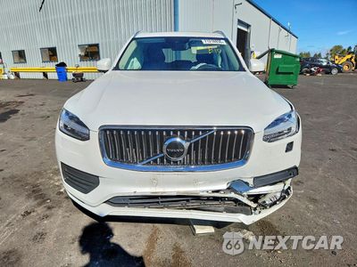 Piąte zdjęcie samochodu w środku: 2021 VOLVO XC90 T5 MOMENTUM VIN:YV4102PK7M1755120 - miniatura